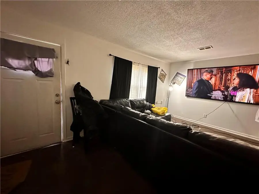 8009 Park Avenue, Kansas City, MO 64132 - Image #2