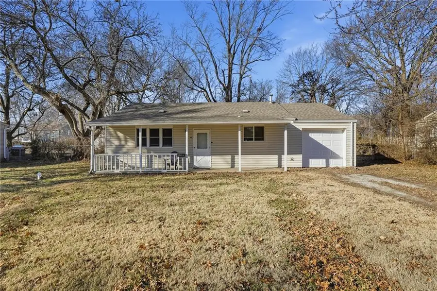 12802 Grandview Road, Grandview, MO 64030 - Image #2