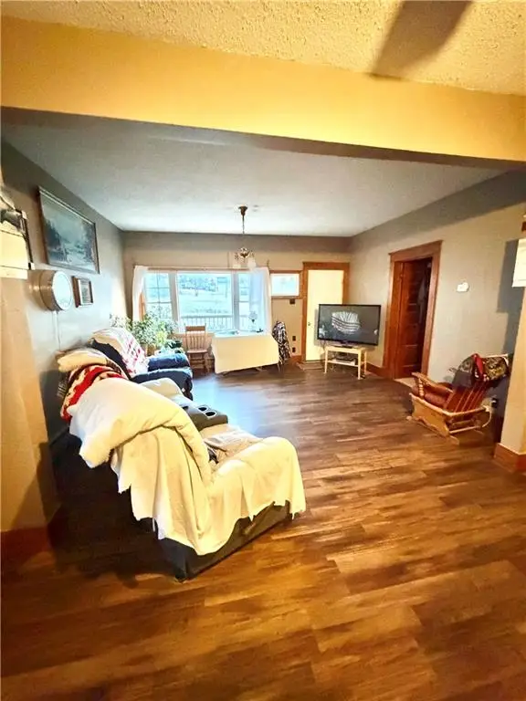 201 E Mcpherson Street, Hopkins, MO 64461 - Image #3