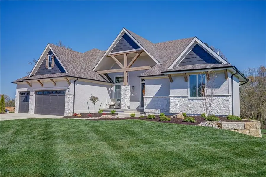 2 Sequoyah Point, Lake Winnebago, MO 64034 - Image #2