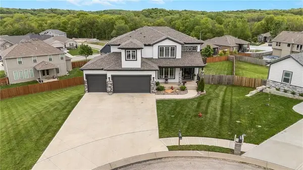 809 N Maple Court, Lone Jack, MO 64070