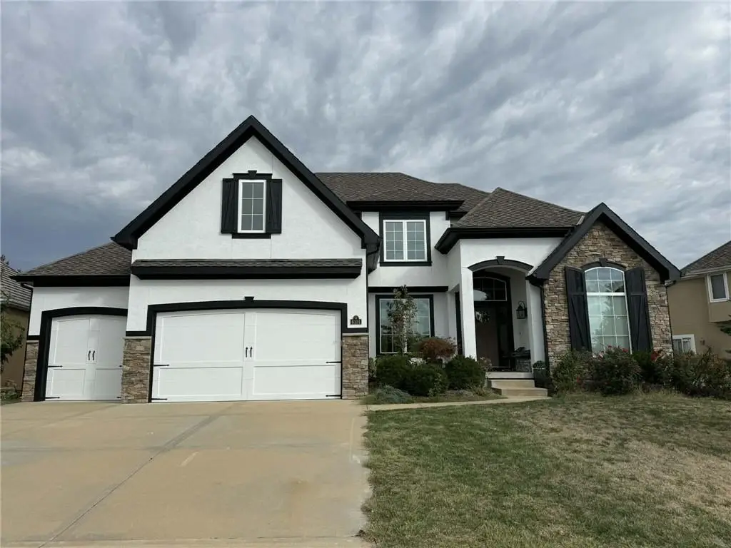 6104 NW 103rd Street, Kansas City, MO 64154 - Image #1