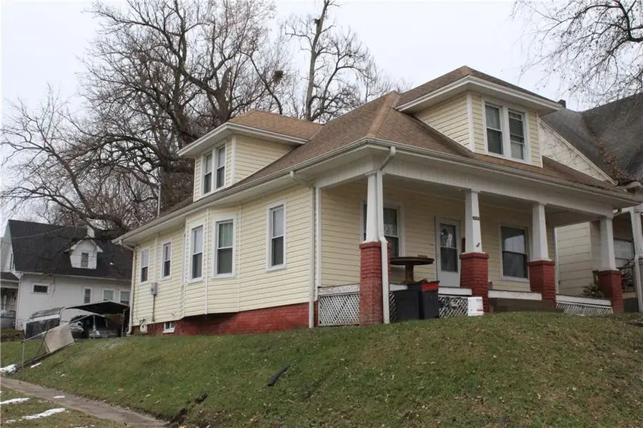 2201 S 14th Street, Saint Joseph, MO 64503 - Image #2