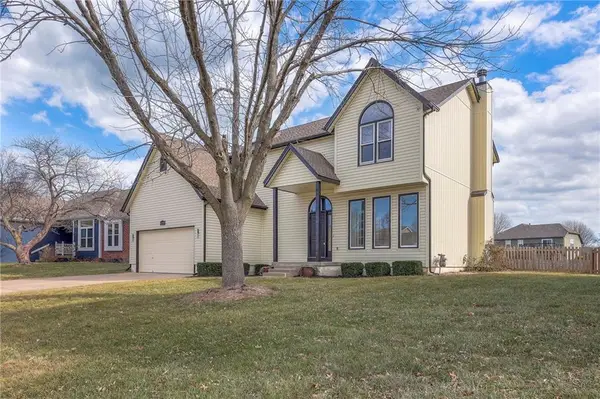 4109 Leeward Drive, Lee's Summit, MO 64082
