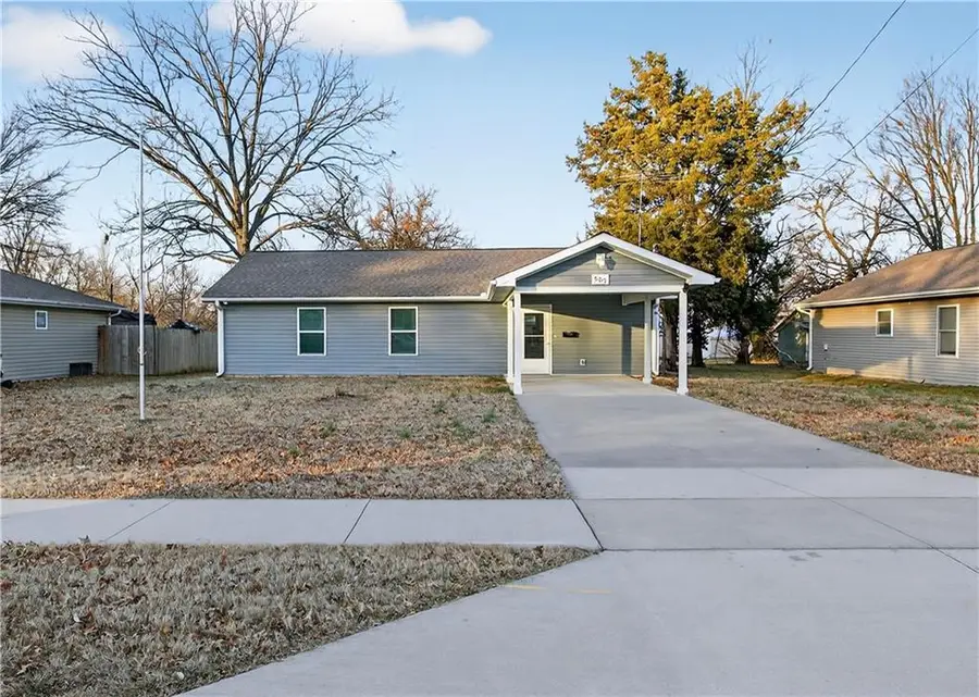 505 E Lee Street, Nevada, MO 64772 - Image #2