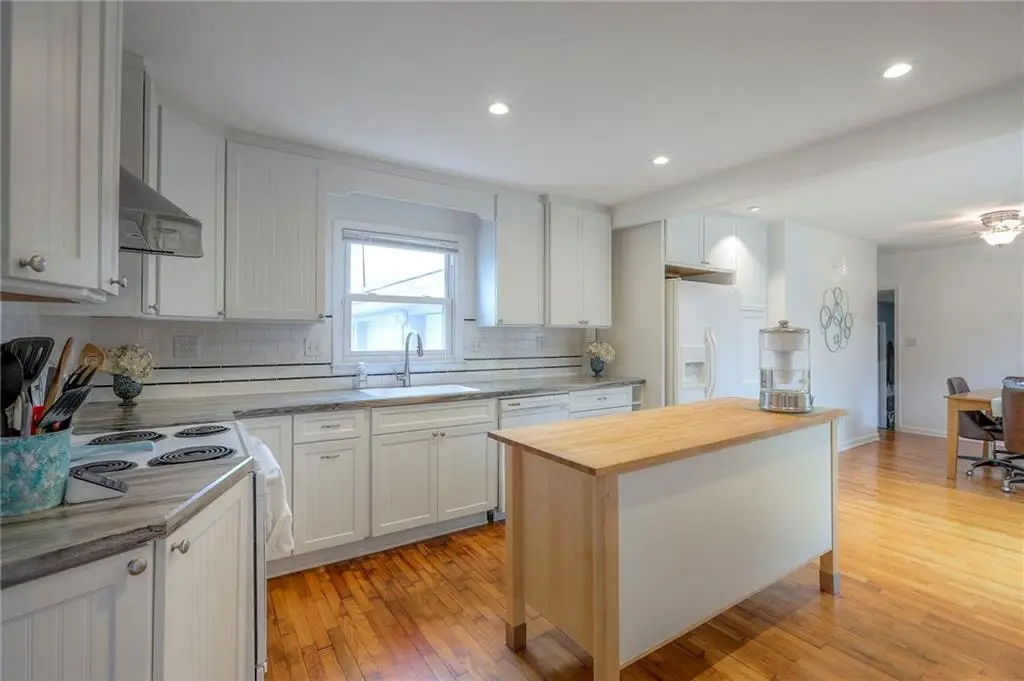 12701 10th Street, Grandview, MO 64030 - Image #1