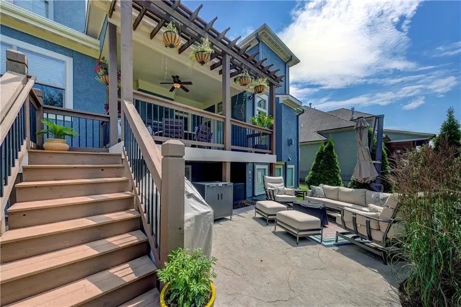 16524 Lucille Street, Overland Park, KS 66221 - #2