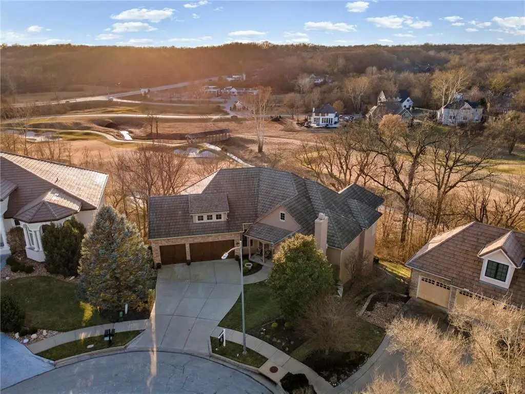 6412 Muirfield Street, Parkville, MO 64152 - #1