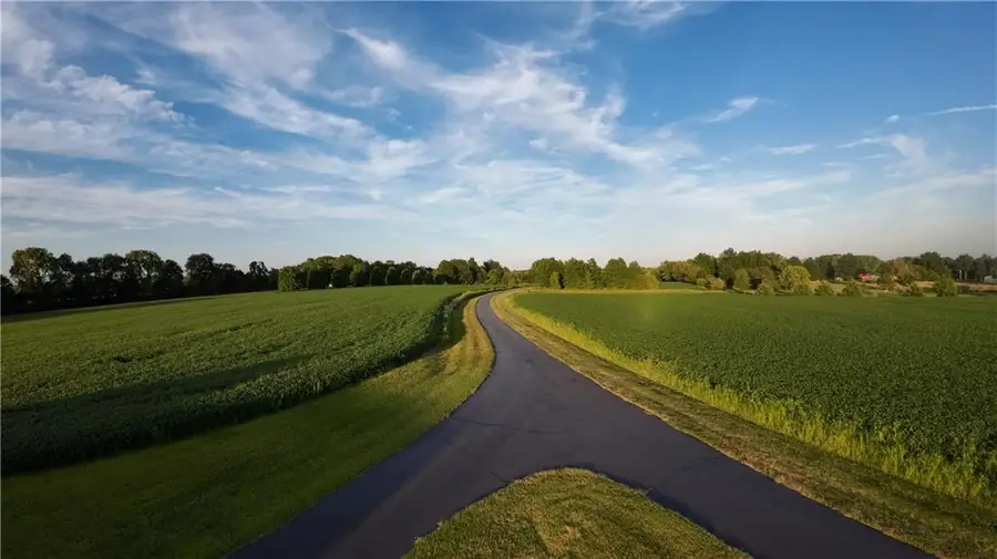 12714 S Harris Road, Greenwood, MO 64034 - Image #3