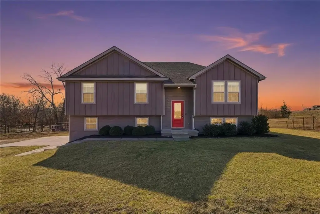 33715 State Highway U Highway, Rayville, MO 64084 - #1