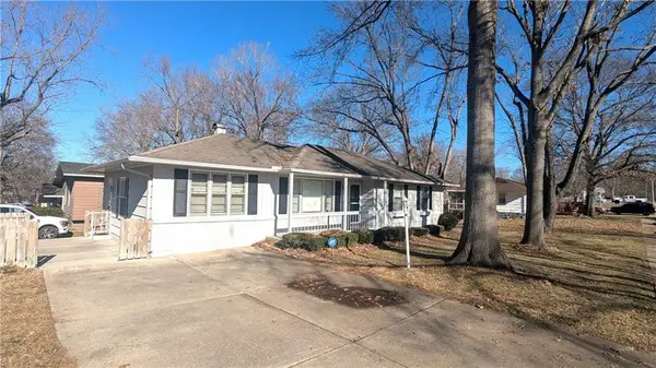 8608 E 84 Terrace, Raytown, MO 64138