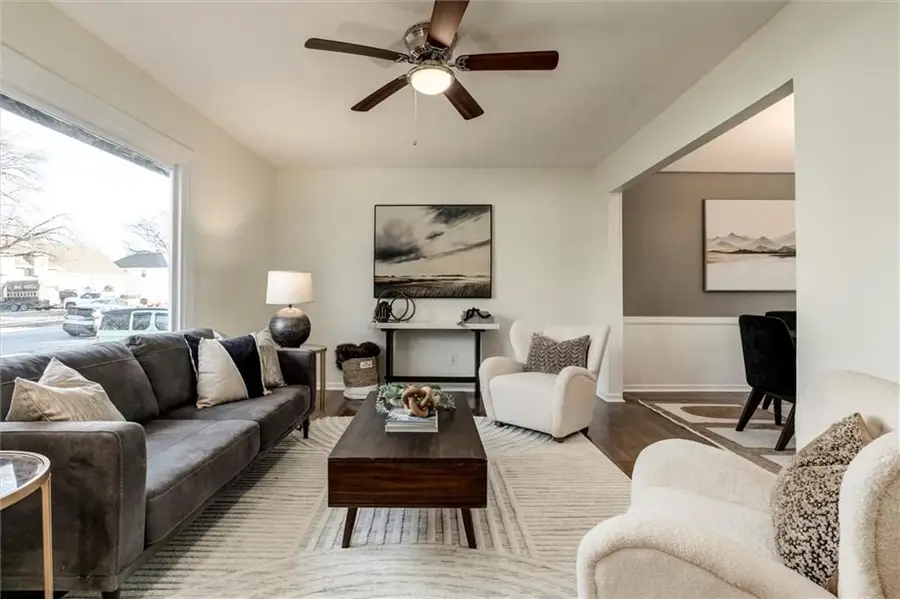 6525 W 101st Street, Overland Park, KS 66212 - Image #2