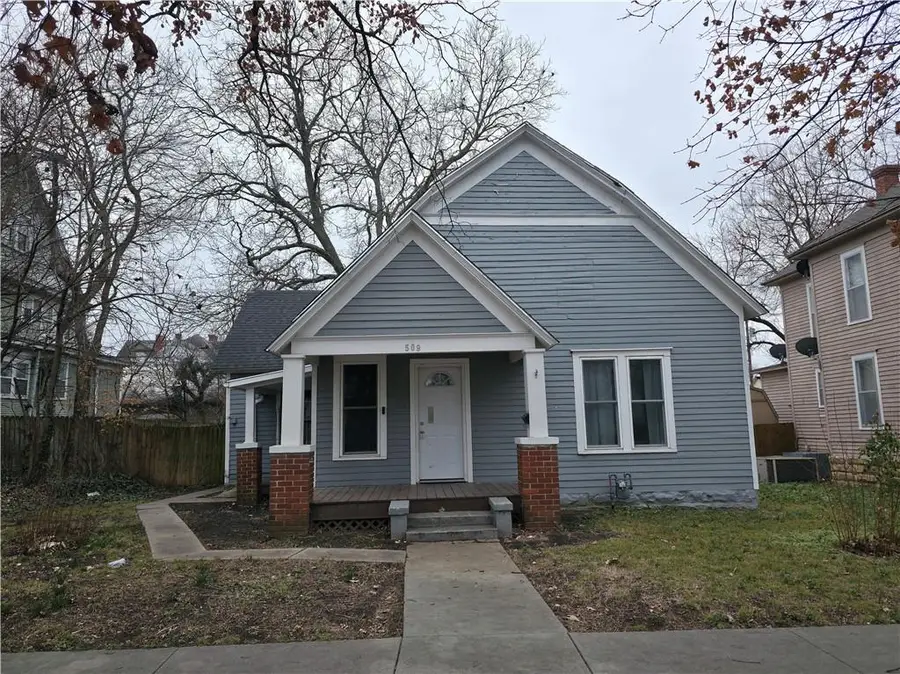 509 W Myrtle Street, Independence, KS 67301 - Image #2