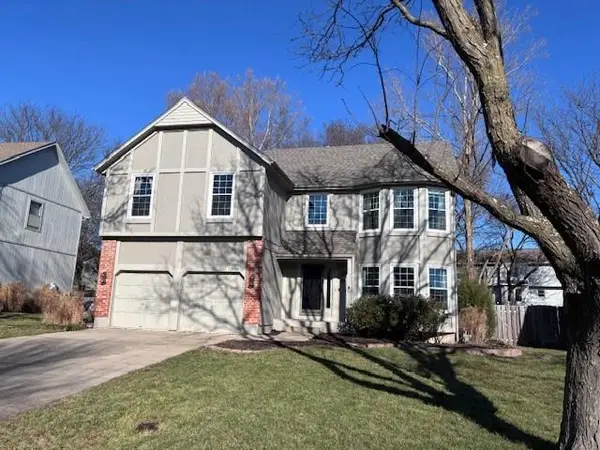 11608 W 117 Terrace, Overland Park, KS 66210