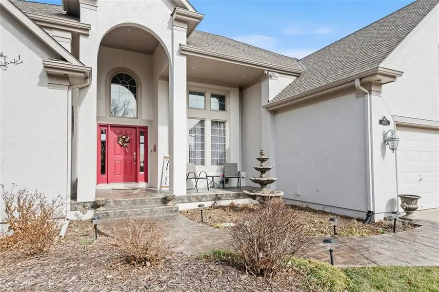 26062 W 150th Street, Olathe, KS 66061 - #2