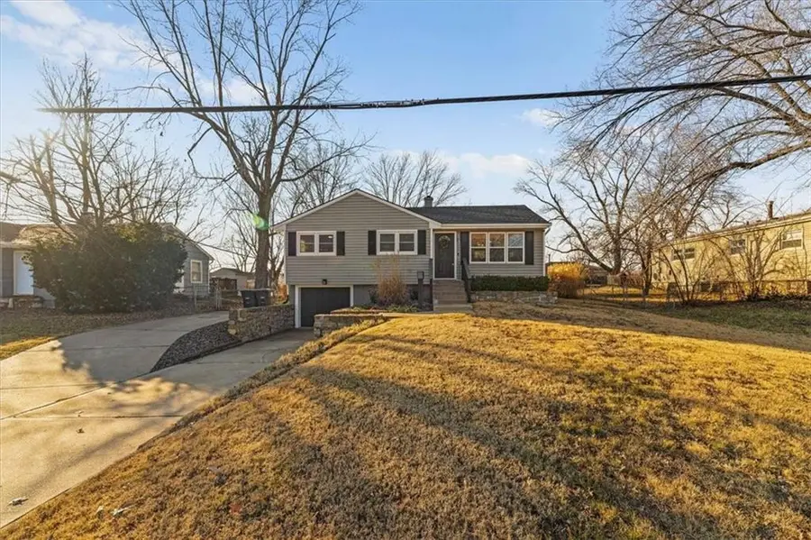 602 S Cedar Street, Belton, MO 64012 - #2