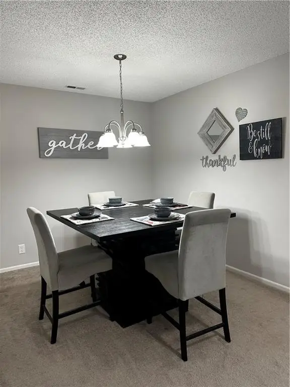 123 N Ryans Way, Saint Joseph, MO 64506 - Image #3