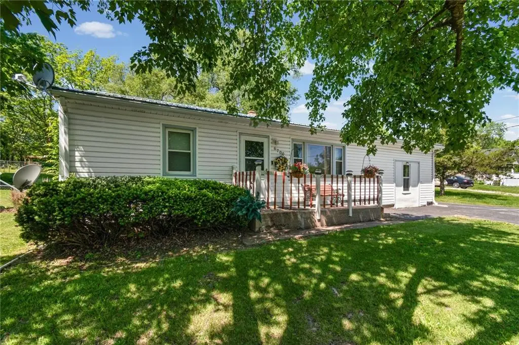 6700 River Road, Pleasant Valley, MO 64068 - #1