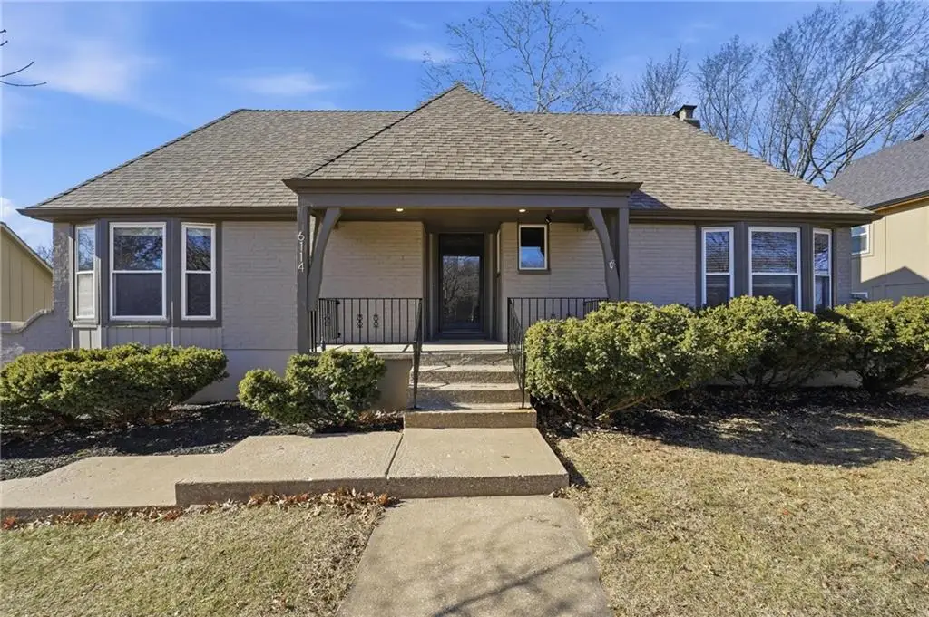 6114 Greenwood Street, Shawnee, KS 66216 - Image #1