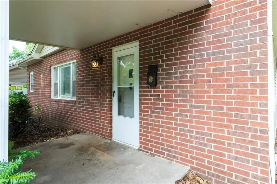1822 S Northern Boulevard, Independence, MO 64052 - Image #2
