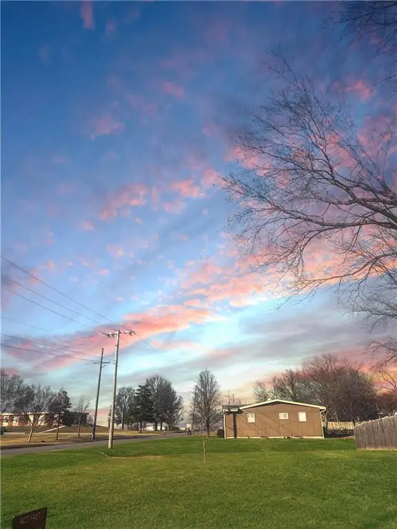 S Warren Street, Gardner, KS 66030 - Image #2