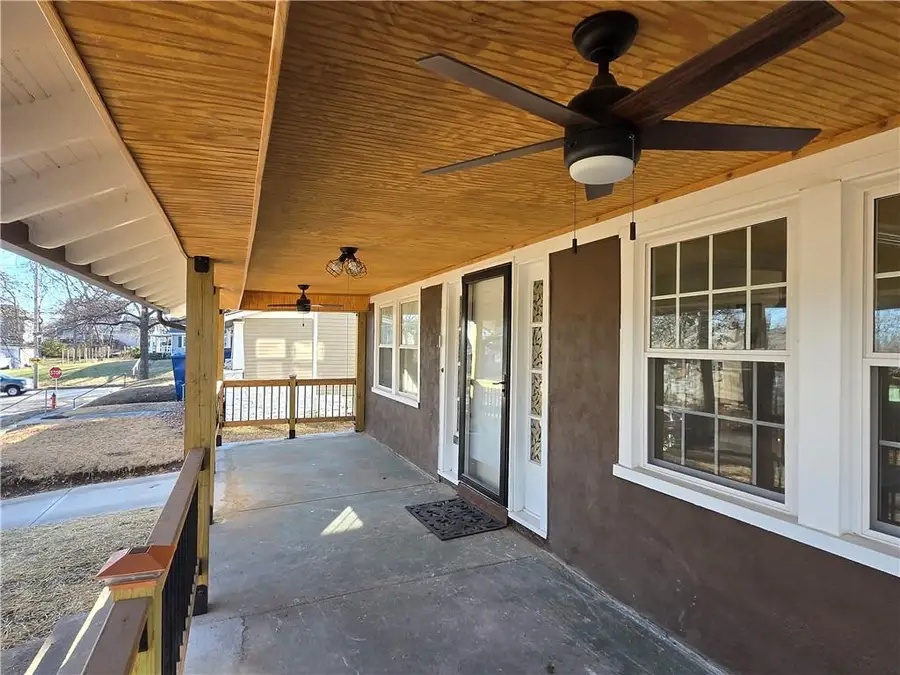 5836 Michigan Avenue, Kansas City, MO 64130 - Image #2