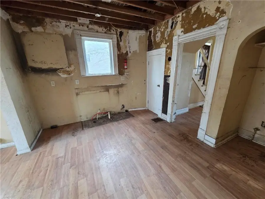 5307 Halsey Street, Saint Joseph, MO 64504 - Image #2