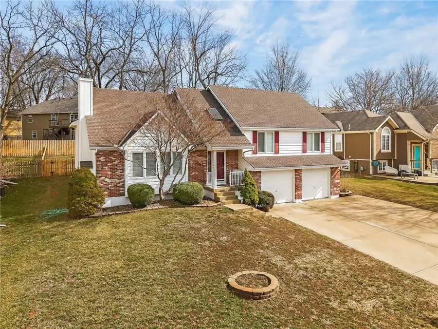 905 NE Country Lane Street, Lees Summit, MO 64086 - #3