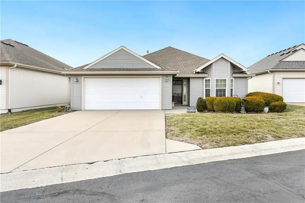 505 NW Durango Court, Blue Springs, MO 64014 - Image #1