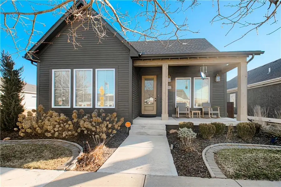 8129 N Farley Avenue, Kansas City, MO 64158 - Image #2