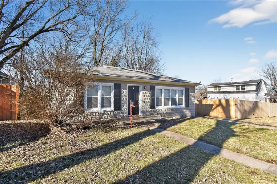 822 N Crysler Avenue, Independence, MO 64050 - Image #3