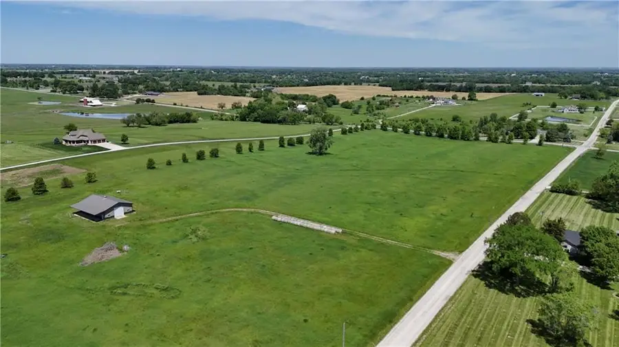 4500 W 223 Street, Bucyrus, KS 66013 - Image #2