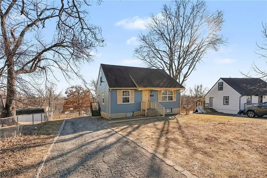 7703 E 50th Street, Kansas City, MO 64129 - Image #2