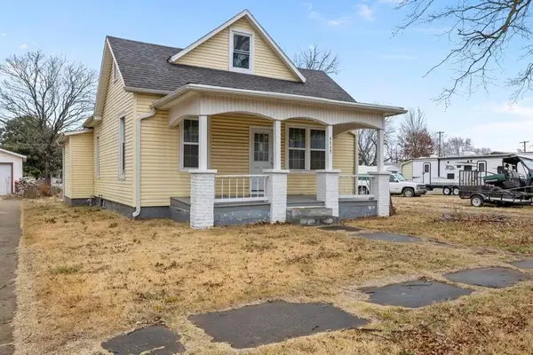 1117 E 1st Street, Fort Scott, KS 66701