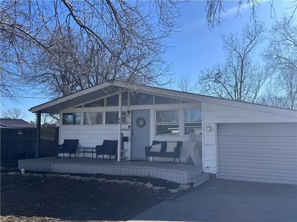 94 11th Street, Chillicothe, MO 64601 - Image #1