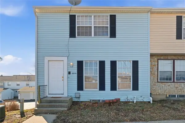 6614 E 128th Street, Grandview, MO 64030