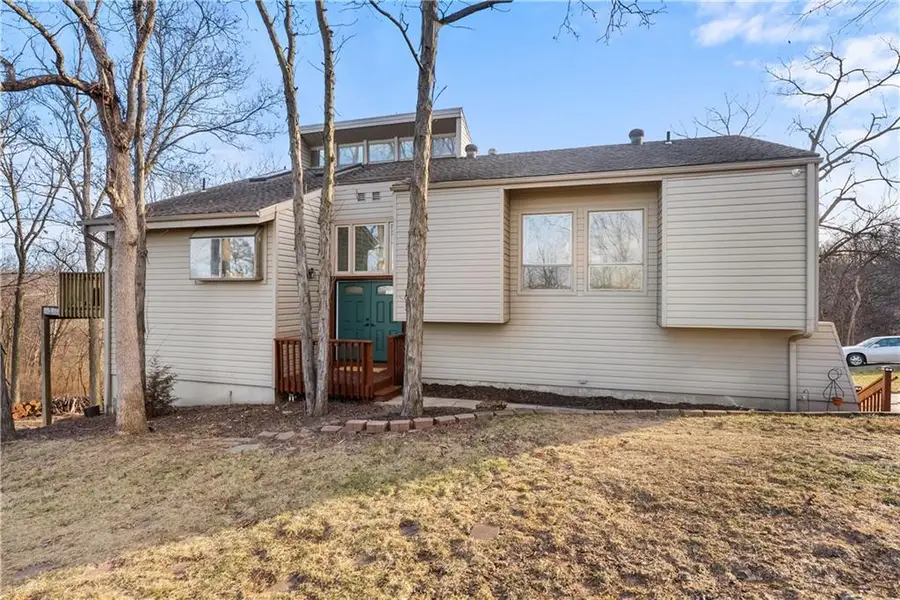 7112 N Belleview Avenue, Kansas City, MO 64118 - Image #2