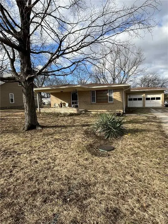 720 N 8th Street, Humboldt, KS 66748 - Image #1