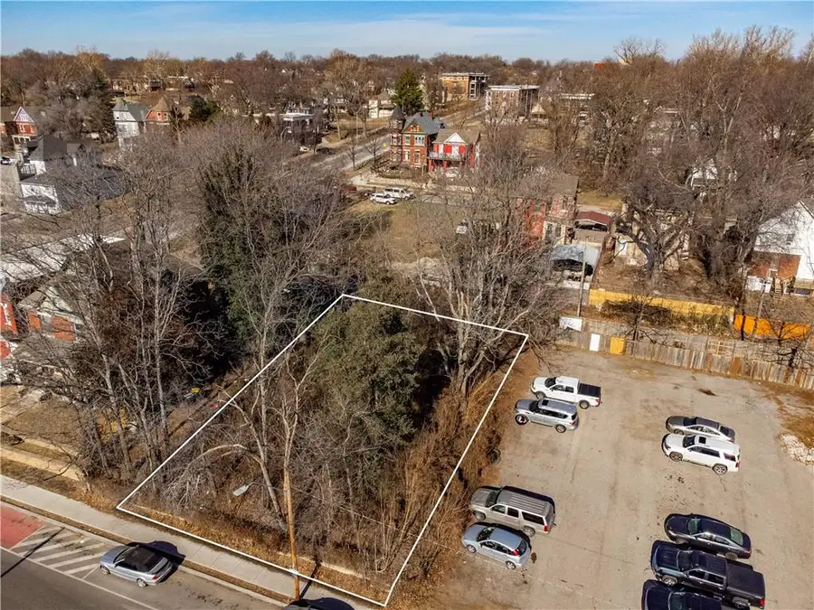 3206 E 12th Street, Kansas City, MO 64127 - Image #3