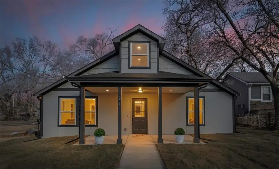 231 Coronado Road, Bonner Springs, KS 66012 - Image #2