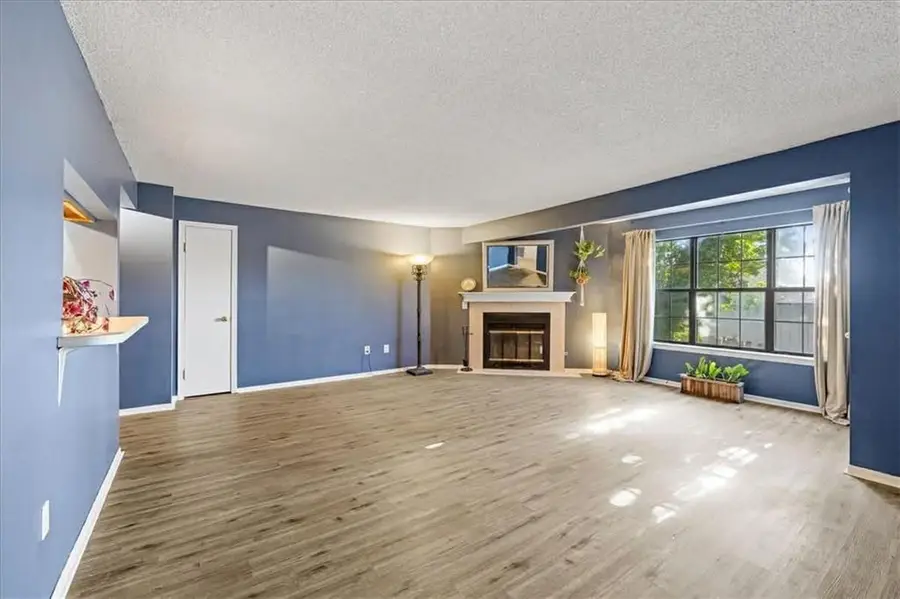 8135 Holmes Road #202, Kansas City, MO 64131 - Image #3