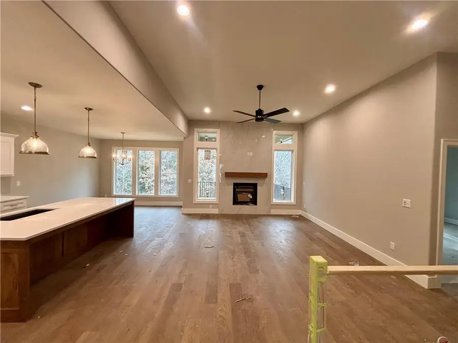 1206 Nw 5th Street, Oak Grove, MO 64075 - Image #2