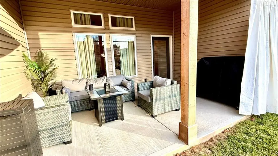 3000 Sheffield Lane, Saint Joseph, MO 64506 - Image #2