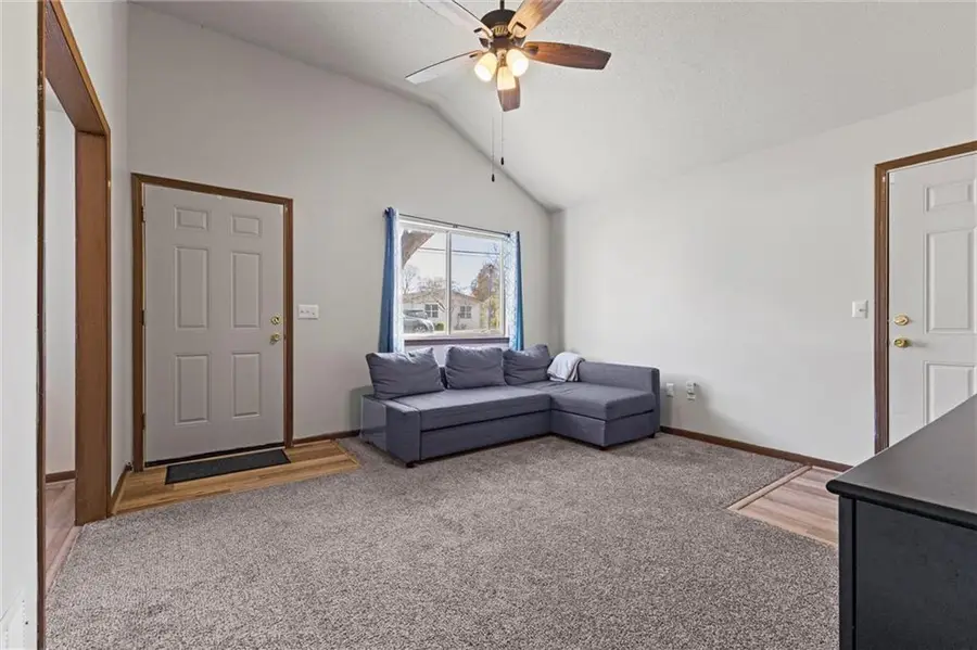 435 N Chestnut Street, Olathe, KS 66061 - Image #2