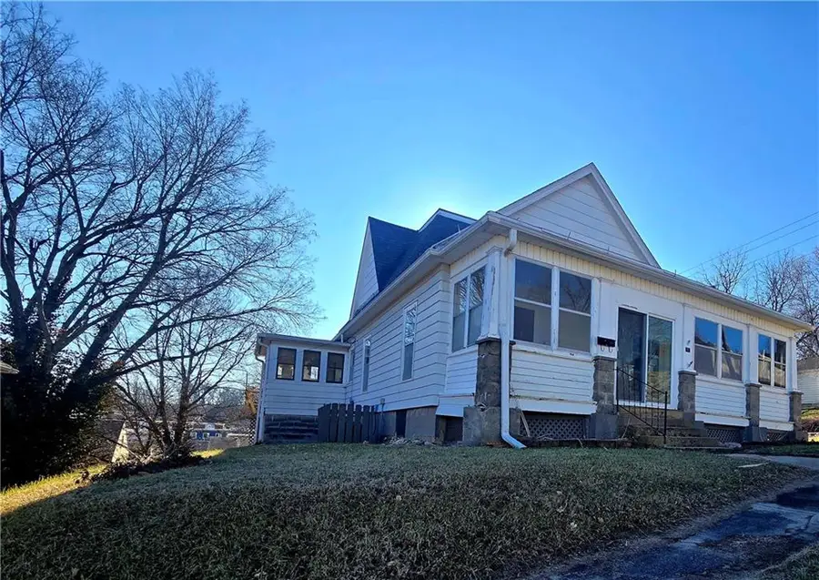 310 W Clay Street, Rock Port, MO 64482 - Image #2