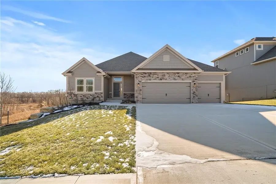 7015 NE 103rd Street, Kansas City, MO 64156 - #2