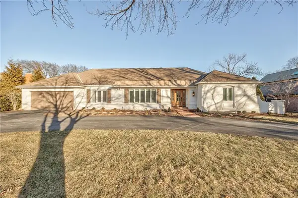 6717 Willow Lane, Mission Hills, KS 66208