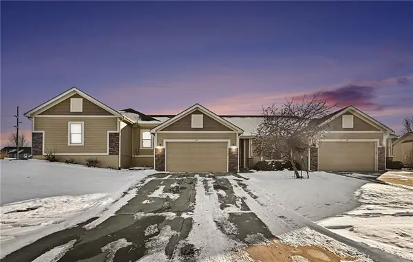 217 Ashmont Drive, Smithville, MO 64089