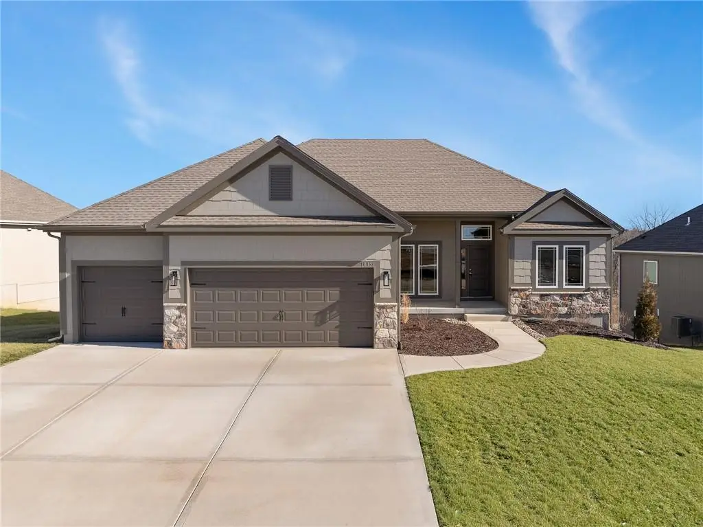 10139 N Winchester Avenue, Kansas City, MO 64156 - #1