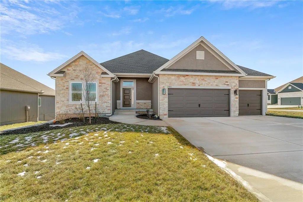 7001 NE 103rd Street, Kansas City, MO 64156 - Image #1